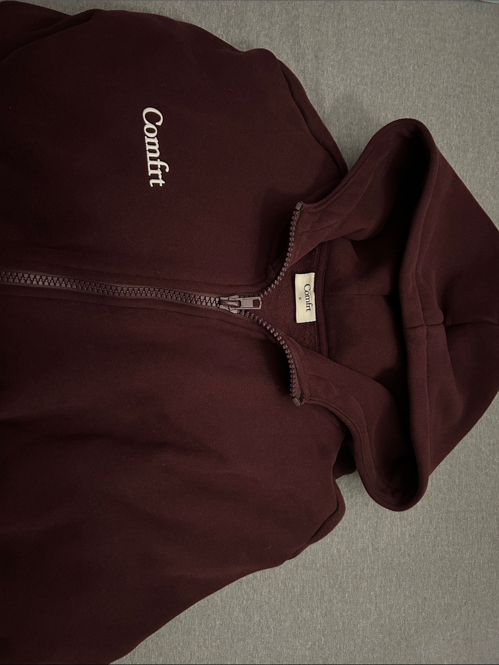Comfrt Oversized Dark Burgundy Zip-Up  Hoodie Jacket